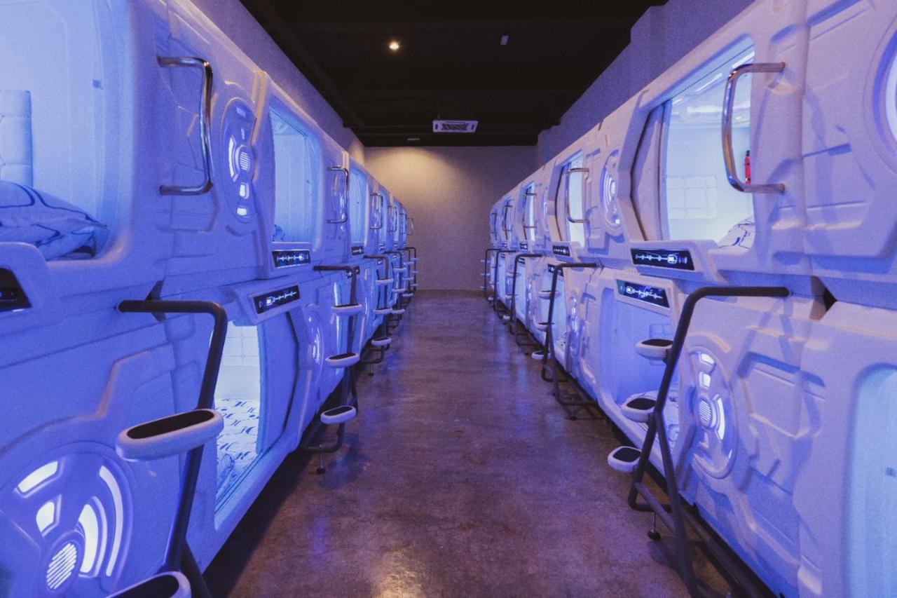 Hashtag.Capsule.Hostel Johor Bahru Exterior photo