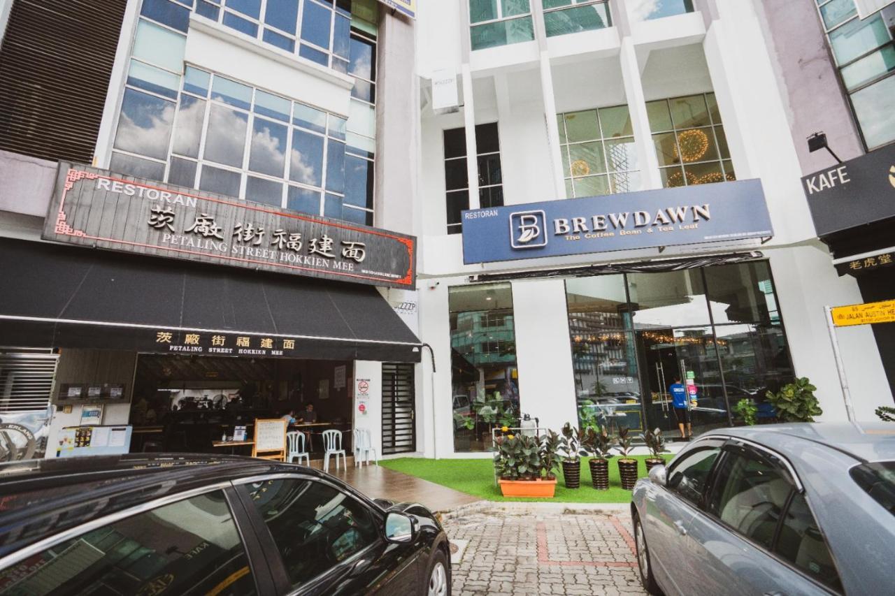 Hashtag.Capsule.Hostel Johor Bahru Exterior photo